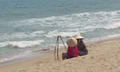 Zdjecie WIETNAM / Hoi an / Hoi an / W oczekiwaniu