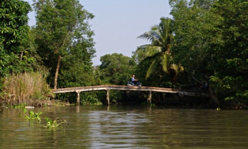 Zdjecie WIETNAM / Delta Mekongu / Delta Mekongu / Na motorze