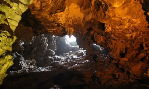 Zdjcie WIETNAM / Pnocny Wietnam / Ha Long Bay / Jaskinia Niebiaskiego Paacu