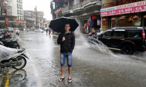 WIETNAM / Lao Cai / Sa Pa / Pora monsunu i czasem pada