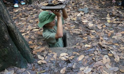 Zdjecie WIETNAM / Cuchi tunnels / muzeum / prezentacja