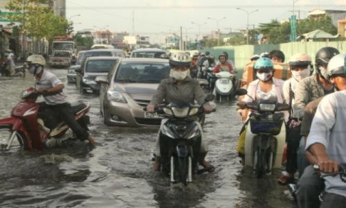 Zdjecie WIETNAM / Saigon / Saigon / Saigon po ulewie