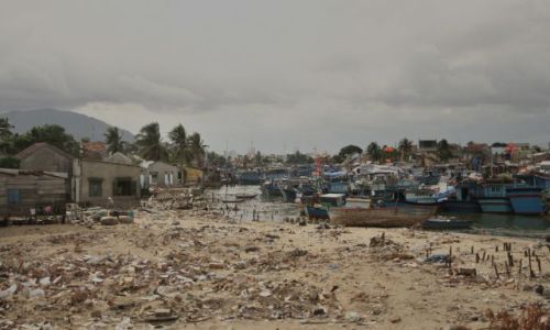 Zdjecie WIETNAM / Nha Trang / Nha Trang / wioska rybacka