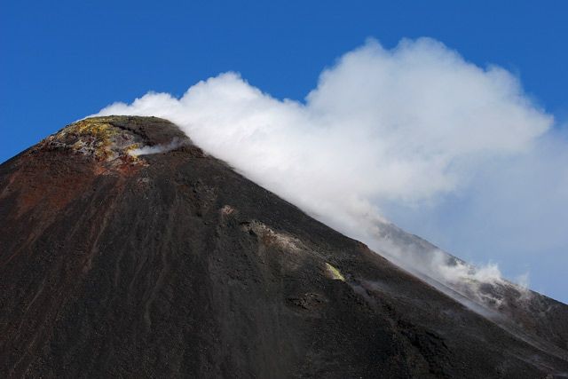 Zdjęcia: Sycylia - Etna, Etna - krater wschodni, WłOCHY Zdjęcia: Sycylia - Etna, Etna - krater wschodni, WłOCHY