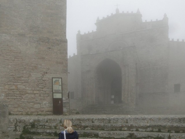 Zdj cia: Erice., Sycylia, Z podróży po Sycylii - katedra we mgle :), WłOCHY Zdj cia: Erice., Sycylia, Z podróży po Sycylii - katedra we mgle :), WłOCHY