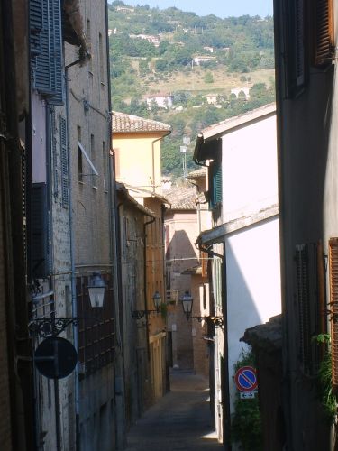 Zdjęcia: San Severinio Marche, Marche, uliczka, WłOCHY Zdjęcia: San Severinio Marche, Marche, uliczka, WłOCHY
