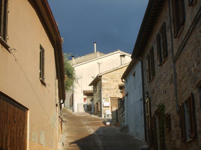 Zdjęcia: San Severino Marche, Marche, uliczka, WłOCHY Zdjęcia: San Severino Marche, Marche, uliczka, WłOCHY