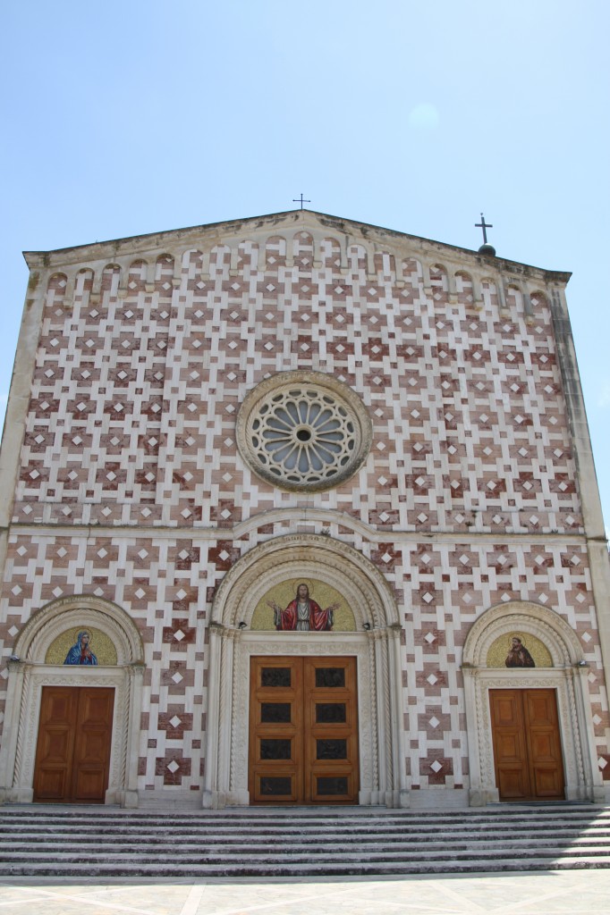 Zdjęcia: MANOPPELLO , ABRUZJA , MANOPPELLO , WłOCHY Zdjęcia: MANOPPELLO , ABRUZJA , MANOPPELLO , WłOCHY