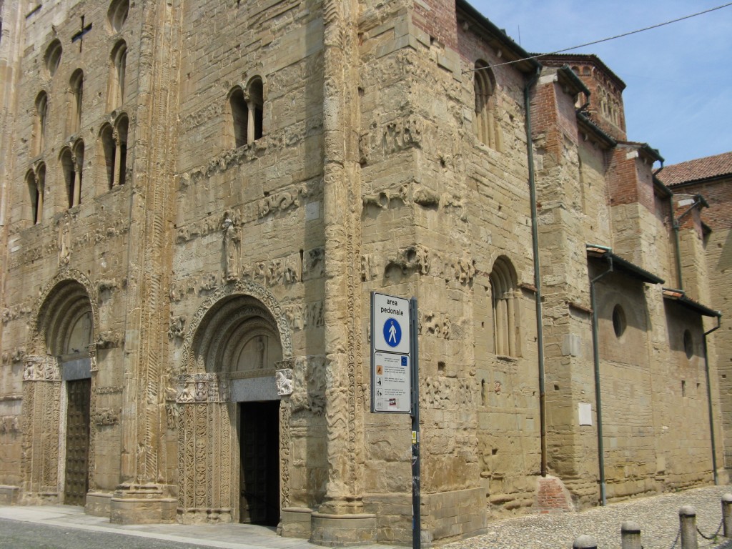 Zdjęcia: Pavia, Kościół romański w Pavii, WłOCHY Zdjęcia: Pavia, Kościół romański w Pavii, WłOCHY