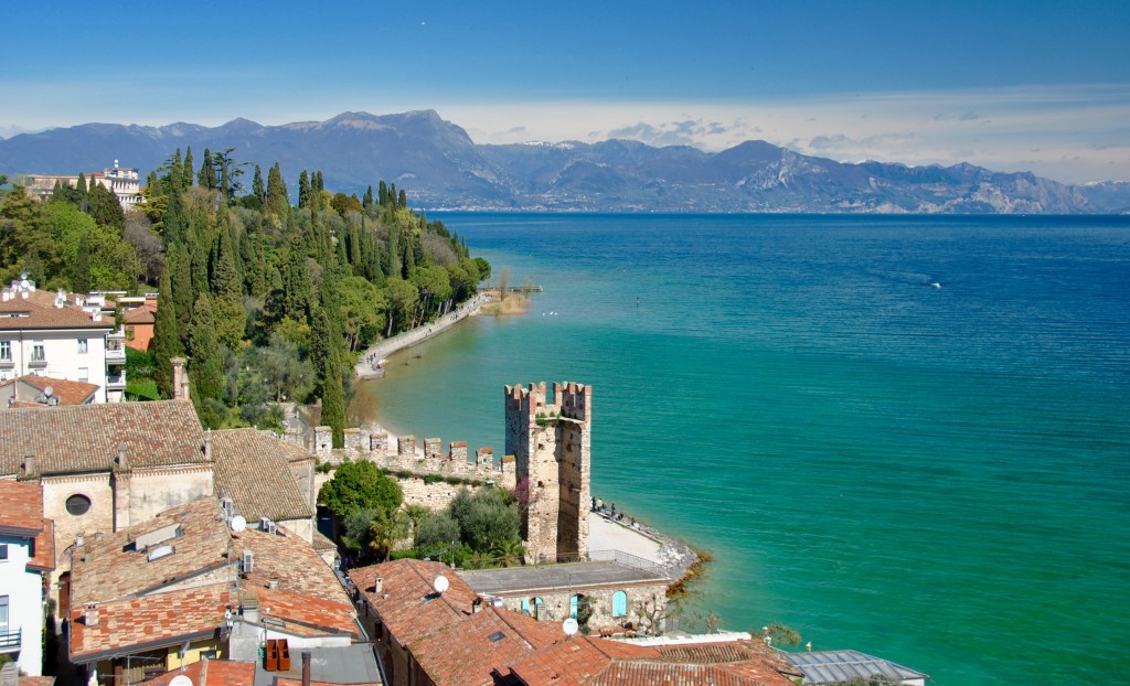 Zdjęcia: Sirmione, Lombardia, SIRMIONE, WłOCHY Zdjęcia: Sirmione, Lombardia, SIRMIONE, WłOCHY