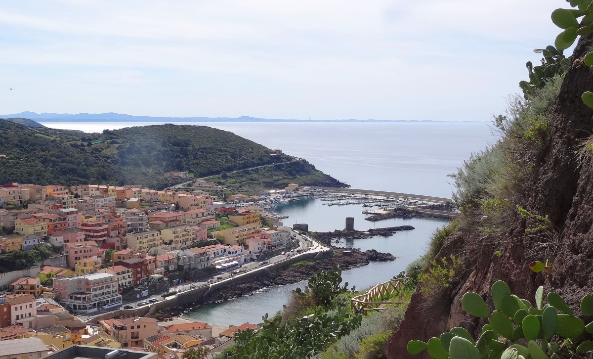 Zdjęcia: Castelsardo, Sardynia, CASTELSARDO - perełka Sardynii, widok na port, WłOCHY Zdjęcia: Castelsardo, Sardynia, CASTELSARDO - perełka Sardynii, widok na port, WłOCHY