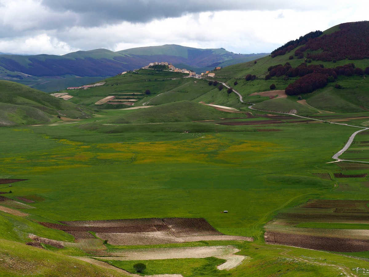 Zdjęcia: prowincja Perugia, Umbria, Castelluccio, WłOCHY Zdjęcia: prowincja Perugia, Umbria, Castelluccio, WłOCHY