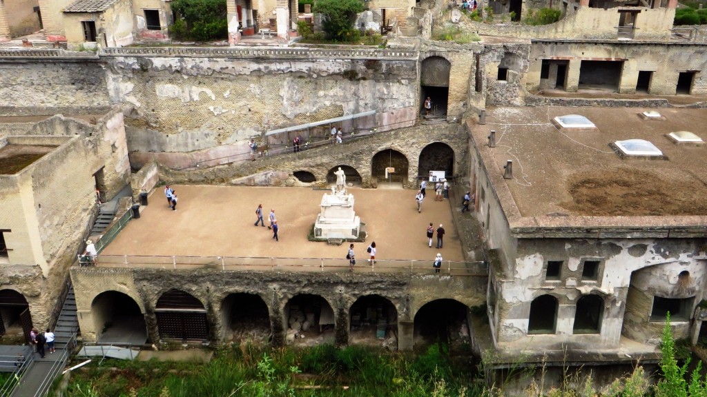 Zdjęcia: Ercolano Scavi, Kampania, ruiny Herculanum, WłOCHY Zdjęcia: Ercolano Scavi, Kampania, ruiny Herculanum, WłOCHY