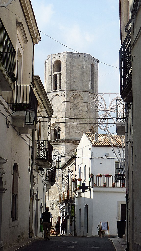Zdjęcia: Monte Sant Angelo, Półwysep Gargano, stare miasto, WłOCHY Zdjęcia: Monte Sant Angelo, Półwysep Gargano, stare miasto, WłOCHY