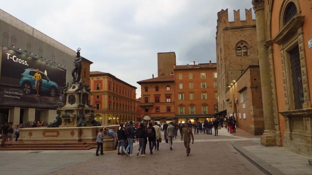 Zdjęcia: Bolonia, Emilia-Romania, Piazza del Nettuno, WłOCHY Zdjęcia: Bolonia, Emilia-Romania, Piazza del Nettuno, WłOCHY