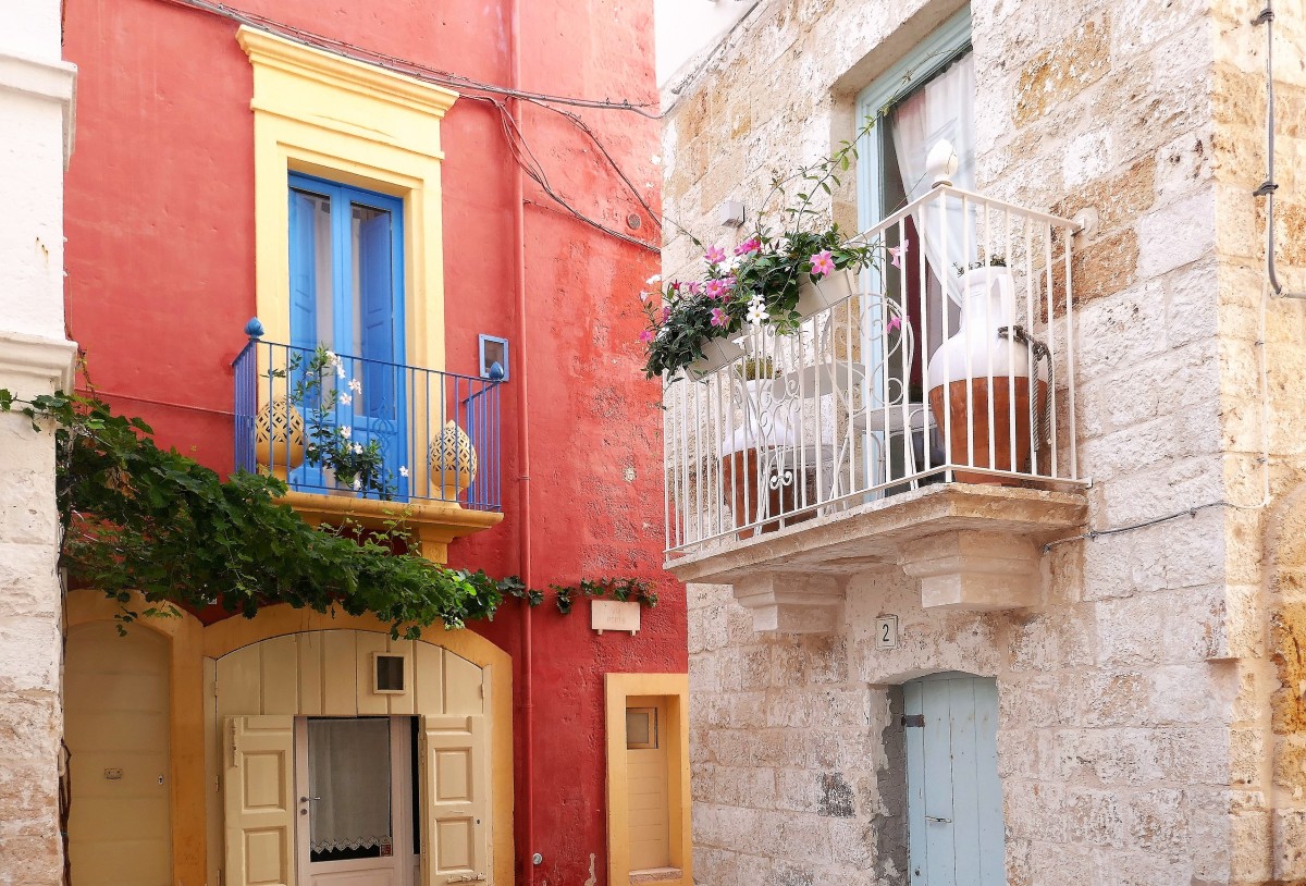 Zdjęcia: Uliczki starego miasta, Apulia, Spacerkiem po Polignano a Mare, WłOCHY Zdjęcia: Uliczki starego miasta, Apulia, Spacerkiem po Polignano a Mare, WłOCHY