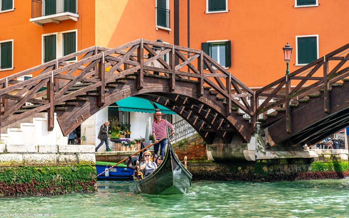 Zdjęcia: Wenecja, Wenecja, Gondolier, WłOCHY Zdjęcia: Wenecja, Wenecja, Gondolier, WłOCHY