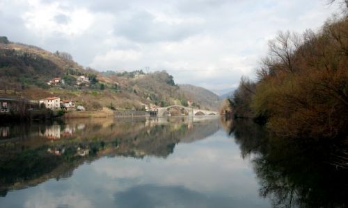 Zdjęcie WłOCHY / Toskania / Borgo a Mazzano / Most Diabla