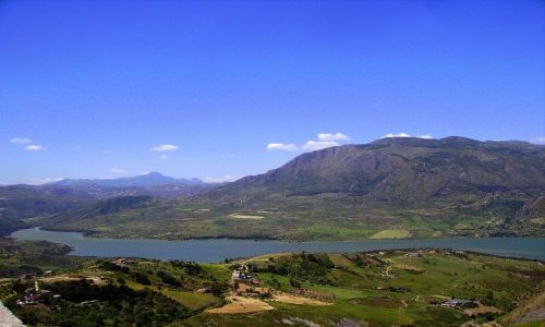 Zdjcie WOCHY / Sycylia / Cacamo / panorama na jez.Rosamarina