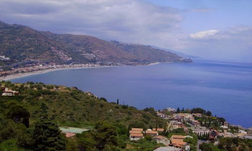 Zdjecie WOCHY / Sycylia / Taormina / panorama wybrzea - z Taorminy