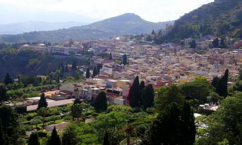 Zdjęcie WłOCHY / Sycylia / Taormina  / widok na Taorminę z Teatro Greco