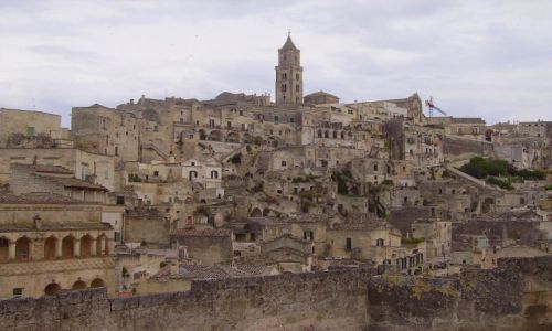 Zdjecie WOCHY / Basilicata / Matera / miasto  w skaach wydrone - Matera