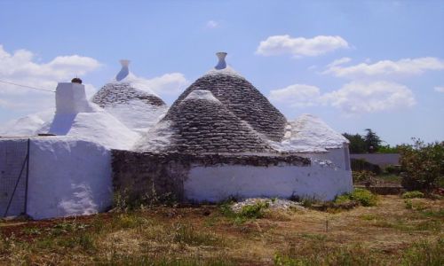 Zdjecie WOCHY / Apulia / okolice Alberobello / jak z bajki ...