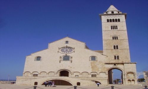 Zdjecie WOCHY / Apulia / Trani / niezwyka katedra w Trani