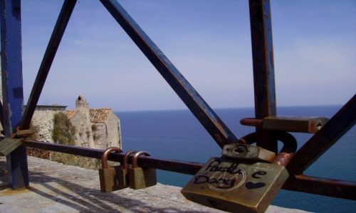 Zdjecie WOCHY / Apulia / Peschici- stare miasto / 