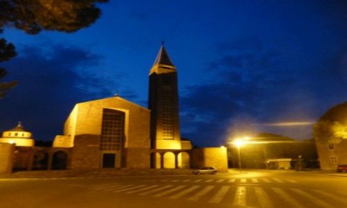 Zdjęcie WłOCHY / Sardynia / Fertilia / Fertilia w nocy