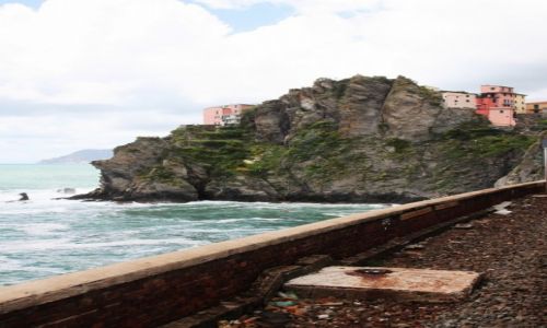 Zdjcie WOCHY / RIWIERA LIGURYJSKA  / CINQUE TERRE / Kolej : RIOMAGGIORE - MANAROLA