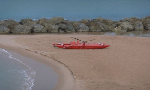 Zdj�cie W�OCHY / Sycylia / Torre di Garre / pla�a