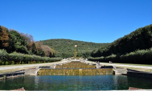 Zdjecie WOCHY / Kampania / Caserta / Reggia di Caserta - may Wersal  
