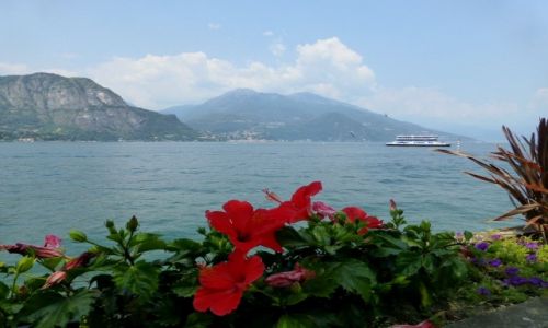Zdjcie WOCHY / Lombardia / Jezioro Como / inne spojrzenie na Como
