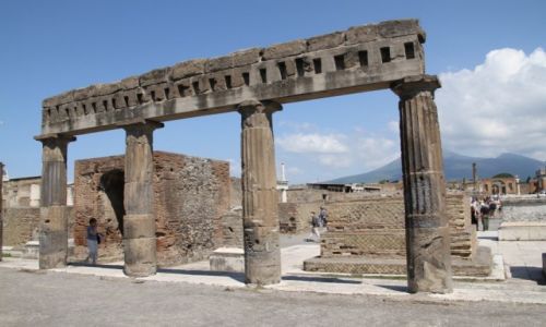 Zdjcie WOCHY / PROWINCJA  NEAPOL / POMPEJE / POMPEJE