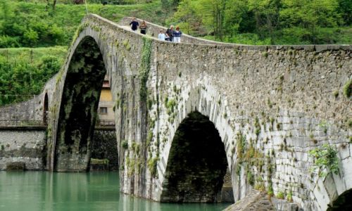 Zdjecie WOCHY / Toskania /  Borgo a Mozzano / Diabelski most