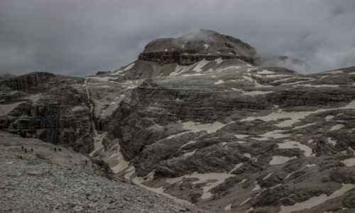 Zdjcie WOCHY / Lombardia / Dolomity / Sass Pordoi