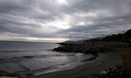 Zdjęcie WłOCHY / Liguria / okolice San Remo / Pochmurno