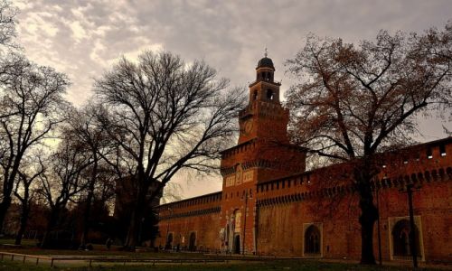 Zdjcie WOCHY / Wochy / Mediolan / Castello Sforzesco 
