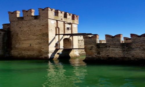Zdjęcie WłOCHY / Lombardia / Sirmione / SIRMIONE