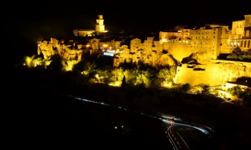 Zdjcie WOCHY / Toskania / Pitigliano / Pitigliano noc