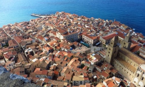 Zdjcie WOCHY / Sycylia / Cefalu / panorama miasta