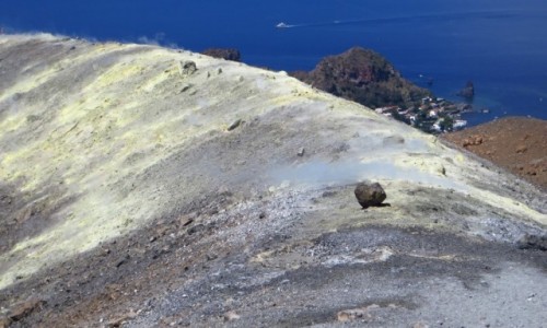 Zdjęcie WłOCHY / Wyspy Liparyjskie / Vulcano / zbocze krateru