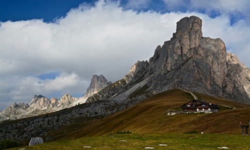Zdjcie WOCHY / Trento / Passo Giau / Dolomity