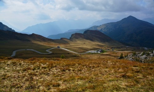 Zdjcie WOCHY / Trento / Passo Giau / Dolomity