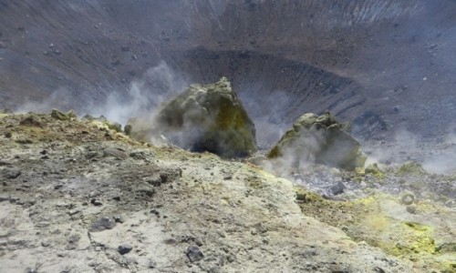 Zdjęcie WłOCHY / Wyspy Liparyjskie / Vulcano / krater