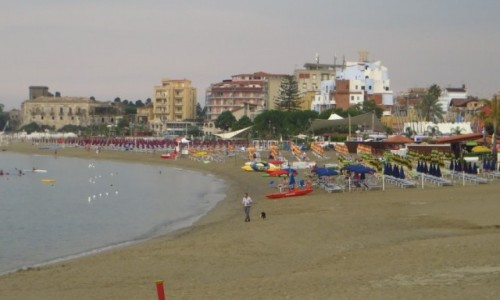 Zdjcie WOCHY / Sycylia / Giardini Naxos / plaa