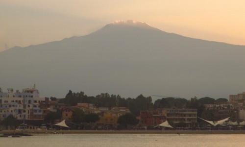 Zdjcie WOCHY / Sycylia / Giardini Naxos / Etna o zachodzie soca