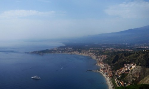 Zdjcie WOCHY / Sycylia / Taormina / widok na Giardini Naxos