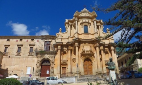 Zdjcie WOCHY / Sycylia / Noto / koci San Domenico